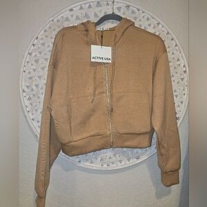 Active USA Camel Zip-Up Hoodie Small Boutique